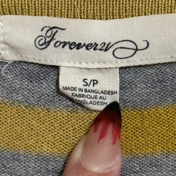Forever 21 striped cardigan featuring - Picture 2 of 8